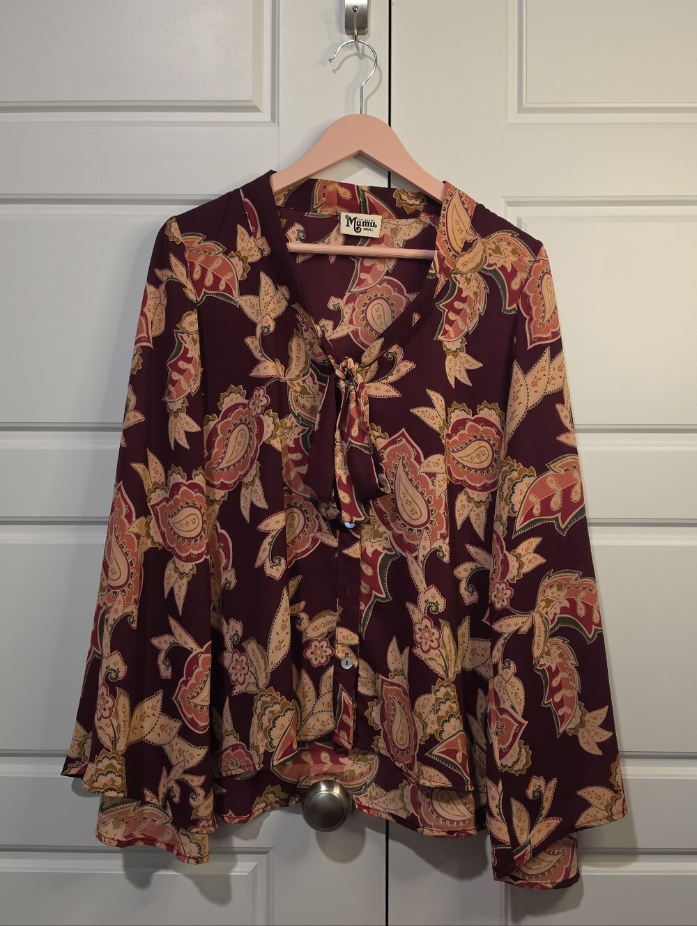 Show Me Your Mumu Burgundy Paisley Brynn Blouse size Small
